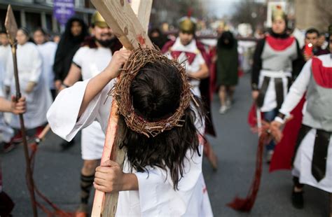 Good Friday Customs And Traditions